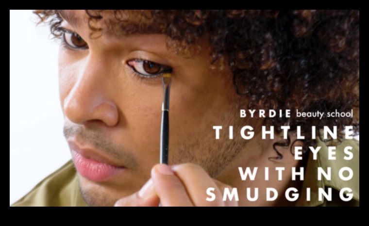 Tehnici de strângere Un ghid pentru îmbunătățirea liniei genelor cu precizie 4 Tehnici de strângere: Îmbunătățiți-vă linia genelor cu precizie