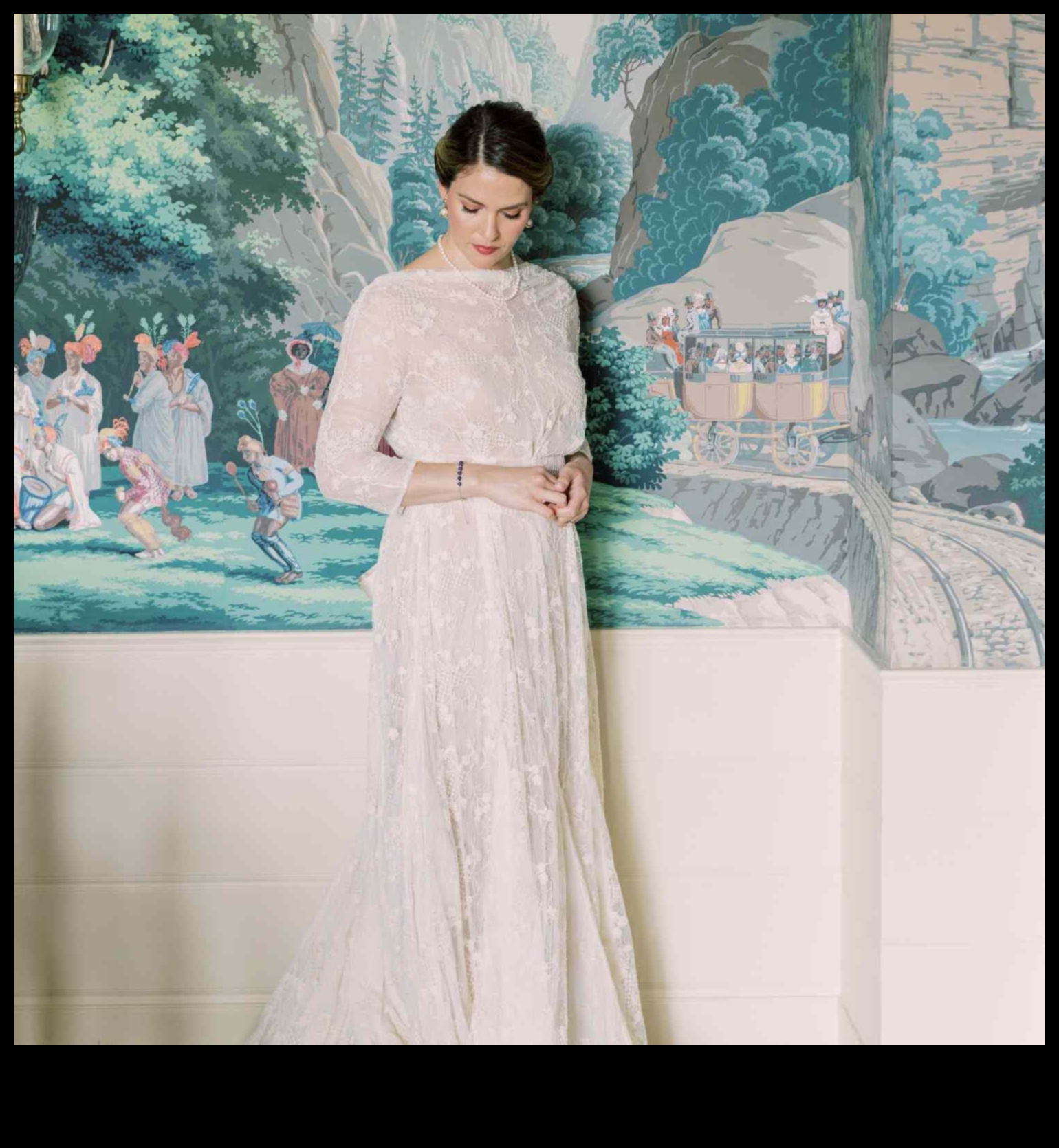 Gilded Glam: rochie de mireasa vintage eleganta