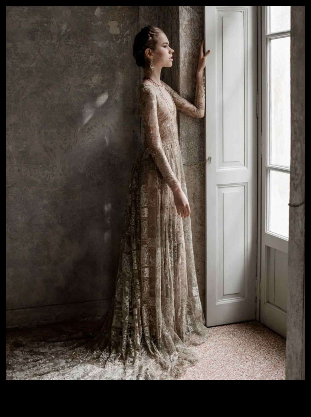 Gilded Glam: rochie de mireasa vintage eleganta