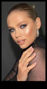 Eleganță eterică: încântarea nuanțelor moi în stilurile de machiaj glam